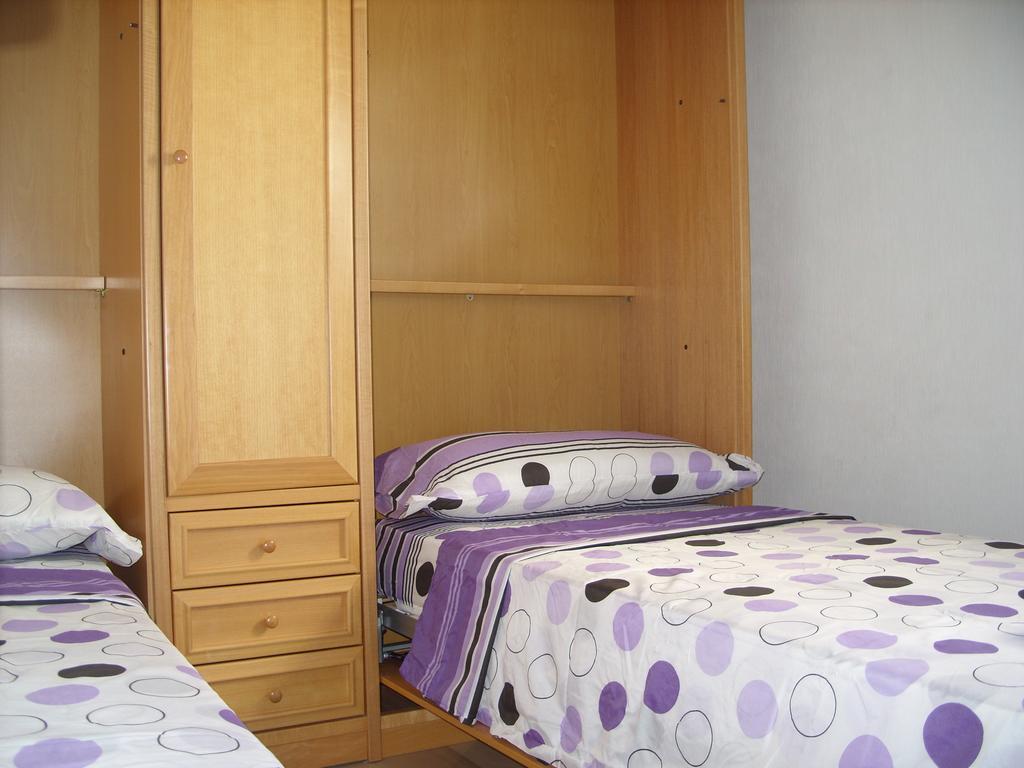 El Faro Arkadia: Beachfront Apartment with Lighthouse Views Fuengirola Exterior photo