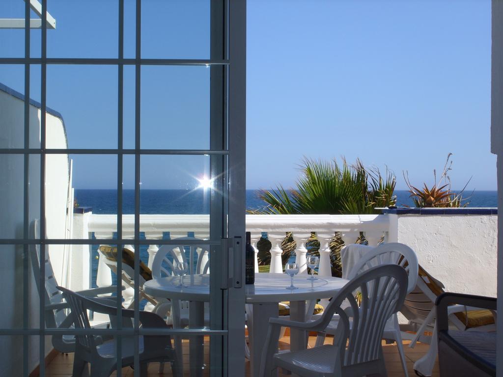 El Faro Arkadia: Beachfront Apartment with Lighthouse Views Fuengirola Exterior photo